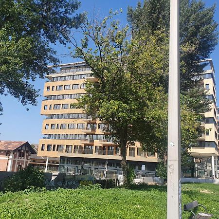 Kahlenbergblick Im Viertel Zwei Appartement Wenen Buitenkant foto