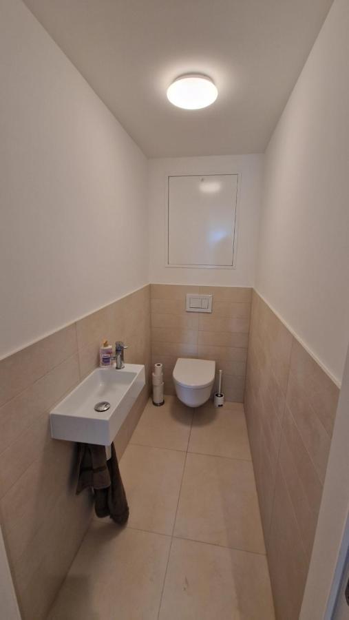 Kahlenbergblick Im Viertel Zwei Appartement Wenen Buitenkant foto