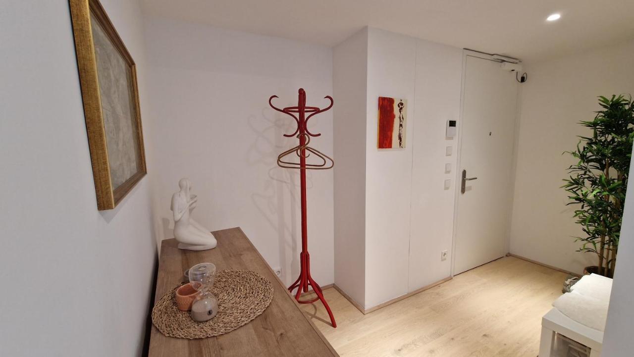 Kahlenbergblick Im Viertel Zwei Appartement Wenen Buitenkant foto